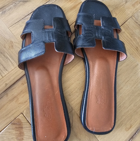 Hermes Shoes - Hermès leather sandals